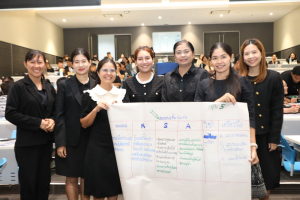 โครงการพัฒนาศักยภาพครูประจำการและครูพี่เลี้ยงให้มีคุณลักษณะของ Strong Teacher